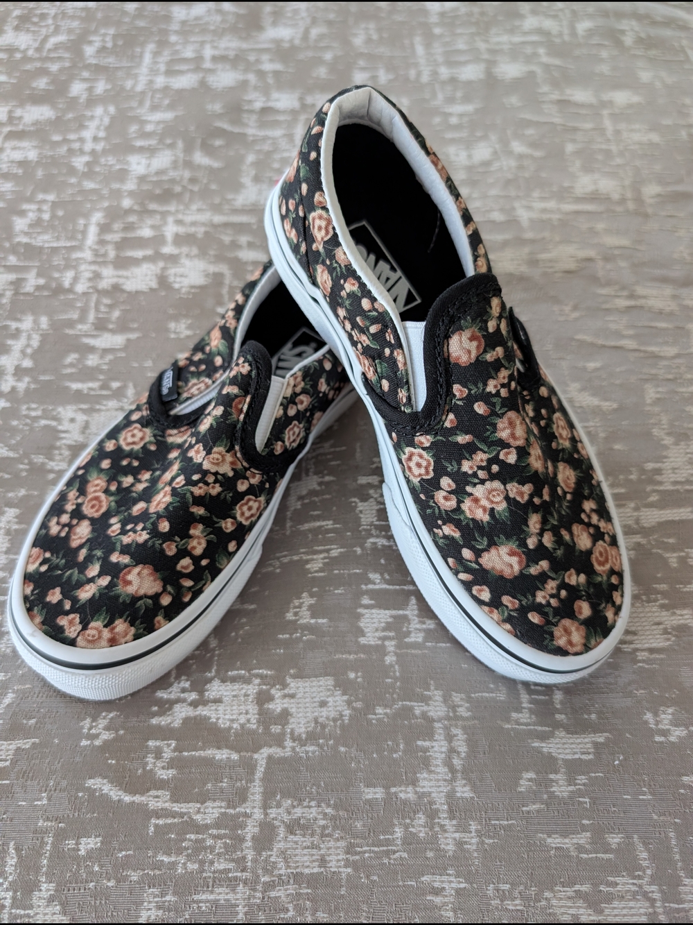 Vans Kids Slip-On Rose Dreams Sneakers NWOB
